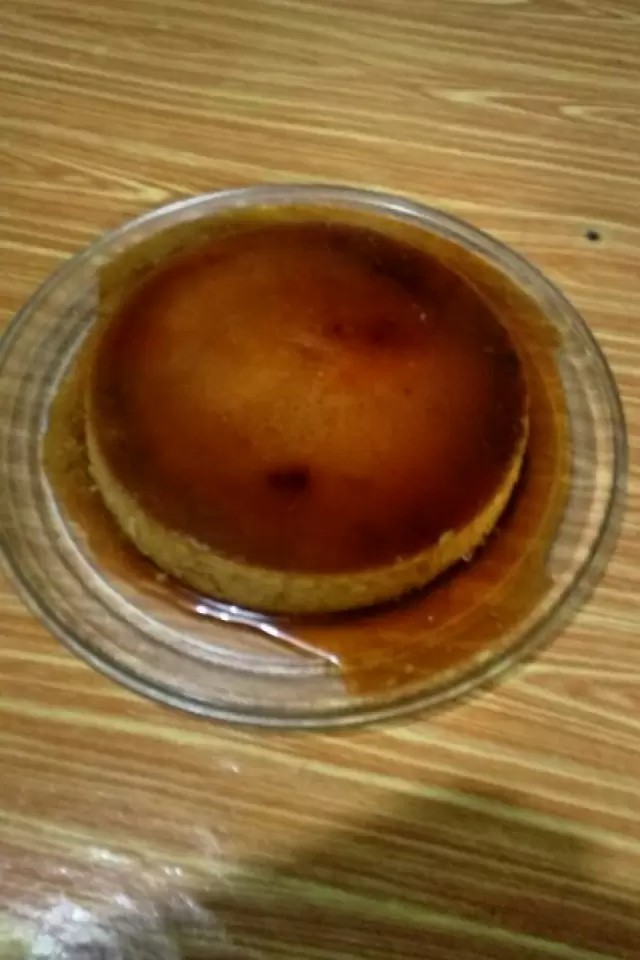 Traditional Neapolitan Flan