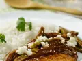 Pork Chops with Nopales in Chile Sauce 